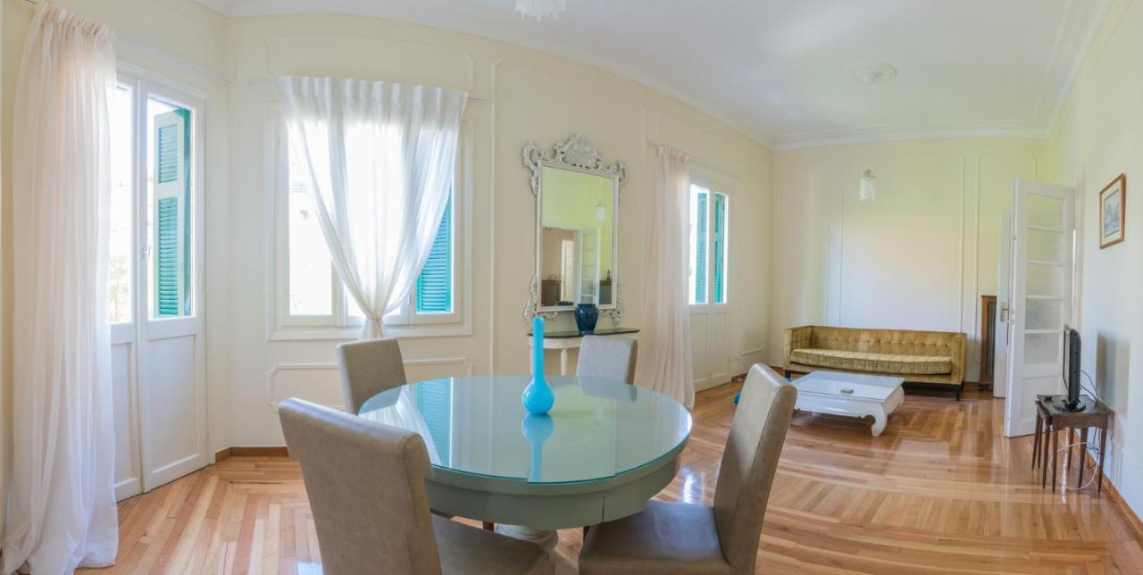 The Athenian House -Duxiana Bed Apartment Luaran gambar