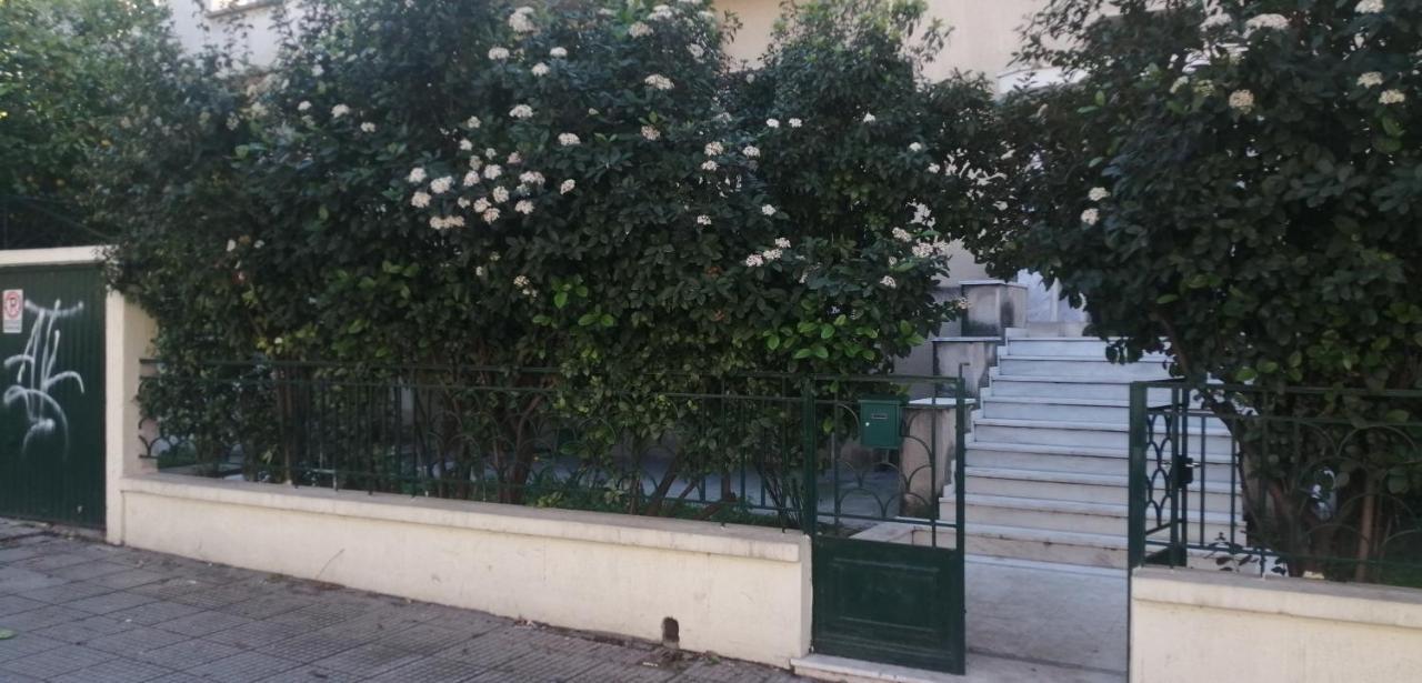 The Athenian House -Duxiana Bed Apartment Luaran gambar